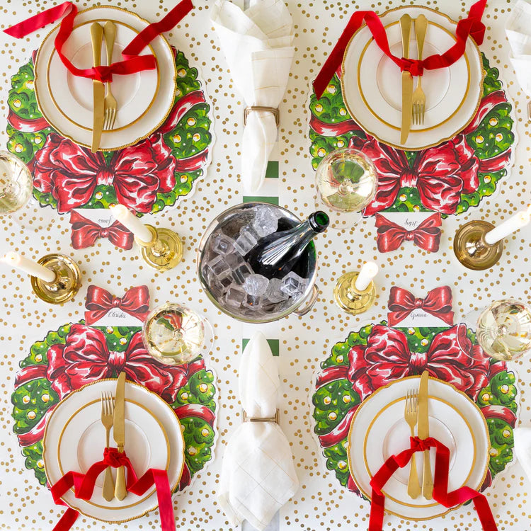 Hester & Cook Die-Cut Holiday Wreath Placemat