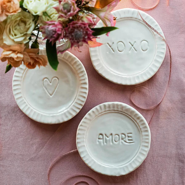 Vietri Pietra Serena Amore Plate