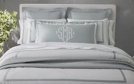 Matouk Pearl Coverlet - Pool