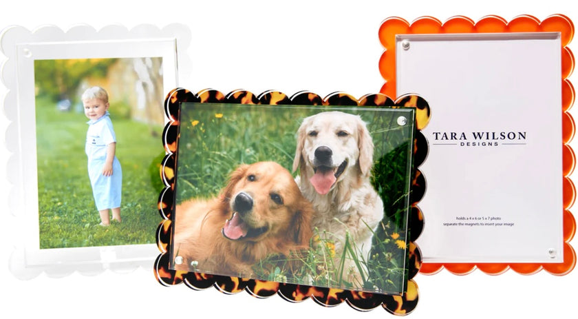 Tara Wilson Designs Acrylic Beveled Scallop Frame - Clear